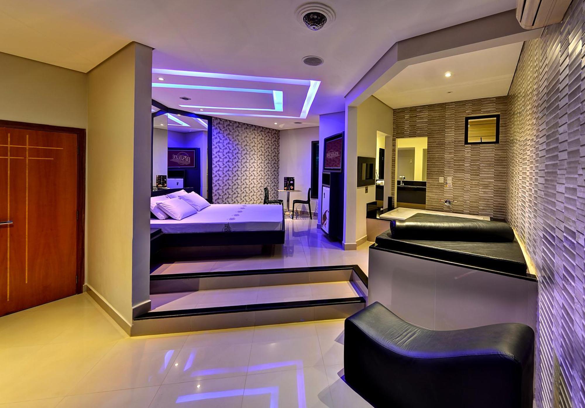 Deslize Motel 4 Uberlândia Esterno foto