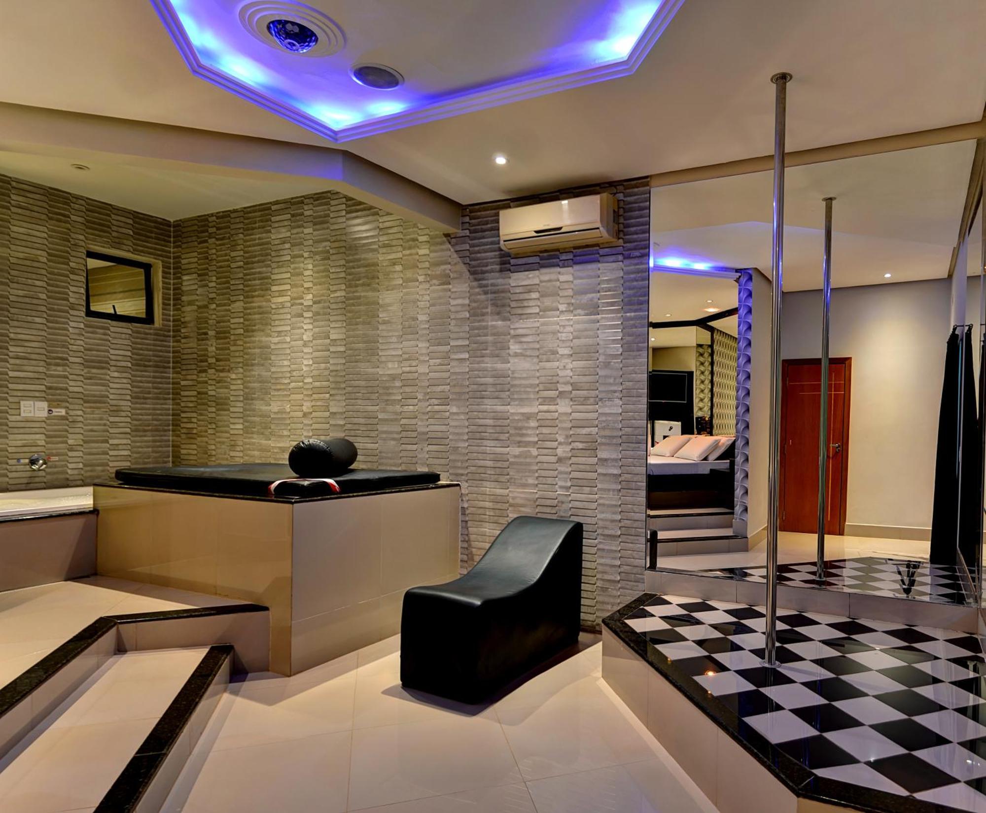 Deslize Motel 4 Uberlândia Esterno foto